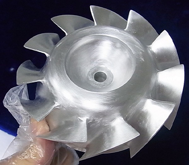 Gia c&ocirc;ng CNC 5 trục chi tiết nh&ocirc;m 2