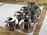 Kiểm so&aacute;t độ ch&iacute;nh x&aacute;c của chi tiết th&eacute;p bằng Jig