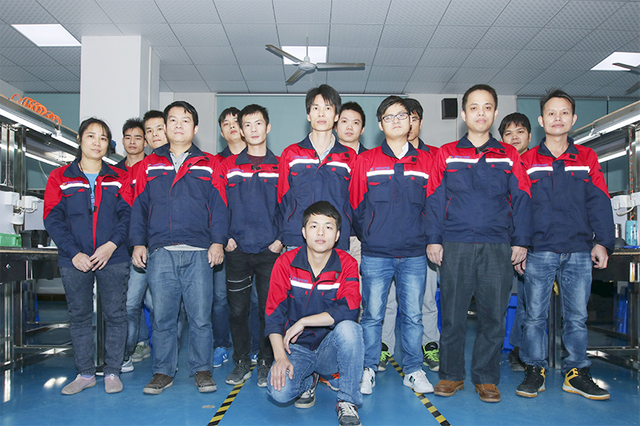 gia c&ocirc;ng tạo mẫu ch&iacute;nh x&aacute;c