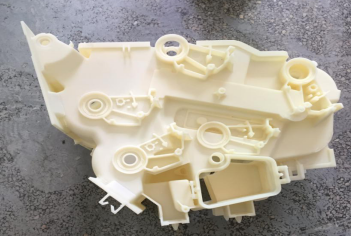 Đặc điểm của vật liệu nhựa in 3D l&agrave; g&igrave;?